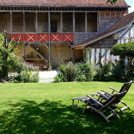 Le Jardin De La Cathedrale Bed & Breakfast Троа Екстериор снимка