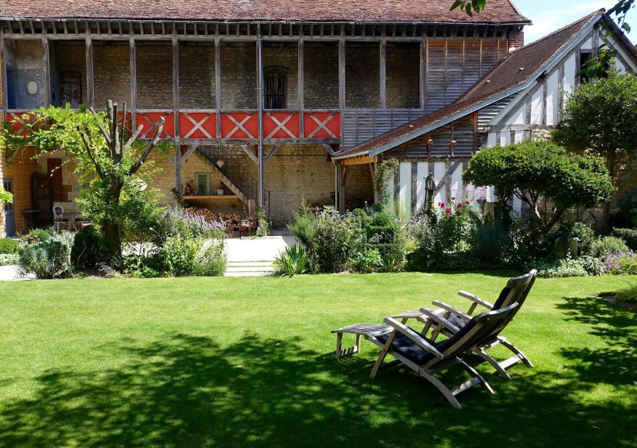 Le Jardin De La Cathedrale Bed & Breakfast Троа Екстериор снимка