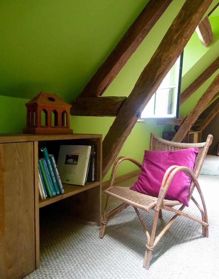 Le Jardin De La Cathedrale Bed & Breakfast Троа Екстериор снимка